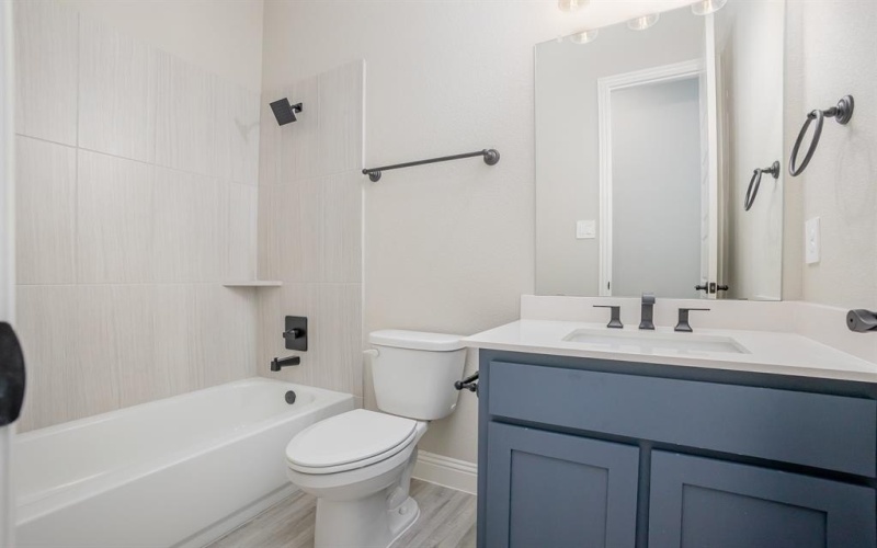 6821 Hayes Road, Midlothian, TX 76065, 4 Bedrooms Bedrooms, ,3 BathroomsBathrooms,Residential,For Sale,6821 Hayes Road,20967608