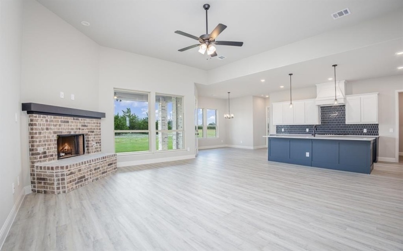 6821 Hayes Road, Midlothian, TX 76065, 4 Bedrooms Bedrooms, ,3 BathroomsBathrooms,Residential,For Sale,6821 Hayes Road,20967608