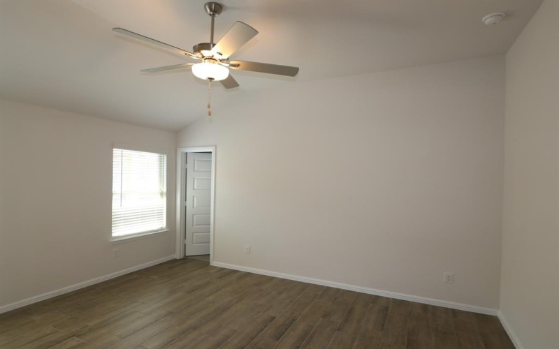 14142 Maida Drive, Pilot Point, TX 76258, 4 Bedrooms Bedrooms, ,2 BathroomsBathrooms,Residential,For Sale,14142 Maida Drive,20967661