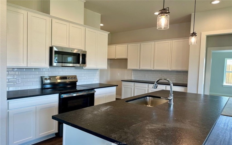3545 Pointe Du Hoc, Bryan, TX 77808, 3 Habitaciones Habitaciones , ,2 BañosBaños,Residential,En Venta,3545 Pointe Du Hoc,0,25005492