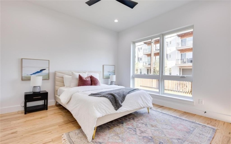 2336 N Carroll Avenue, Dallas, TX 75204, 4 Bedrooms Bedrooms, ,3 BathroomsBathrooms,Residential,For Sale,2336 N Carroll Avenue,20967814