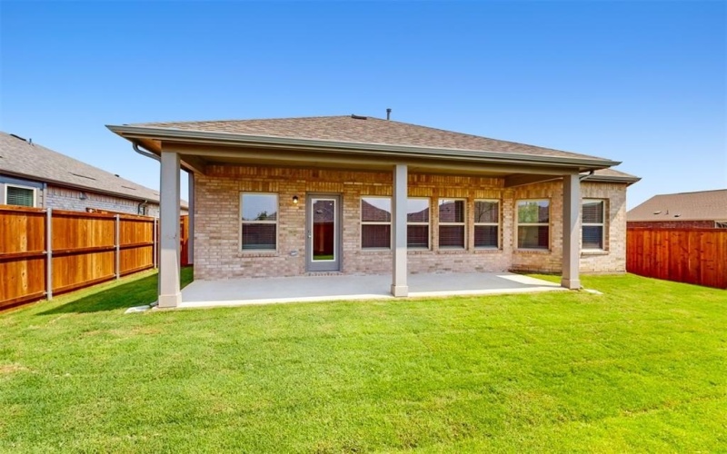 14058 Ladbroke Street, Pilot Point, TX 76258, 4 Bedrooms Bedrooms, ,3 BathroomsBathrooms,Residential,For Sale,14058 Ladbroke Street,0,20967851