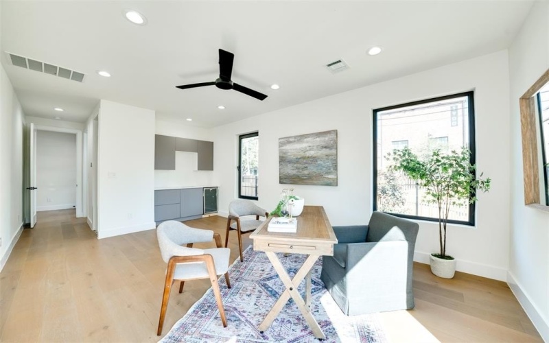3825 Munger Avenue, Dallas, TX 75206, 3 Habitaciones Habitaciones , ,3 BañosBaños,Residential,En Venta,3825 Munger Avenue,20967878