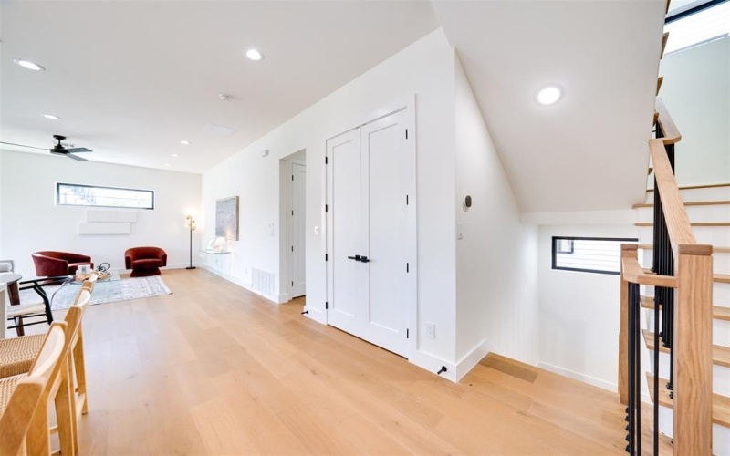 3825 Munger Avenue, Dallas, TX 75206, 3 Habitaciones Habitaciones , ,3 BañosBaños,Residential,En Venta,3825 Munger Avenue,20967878