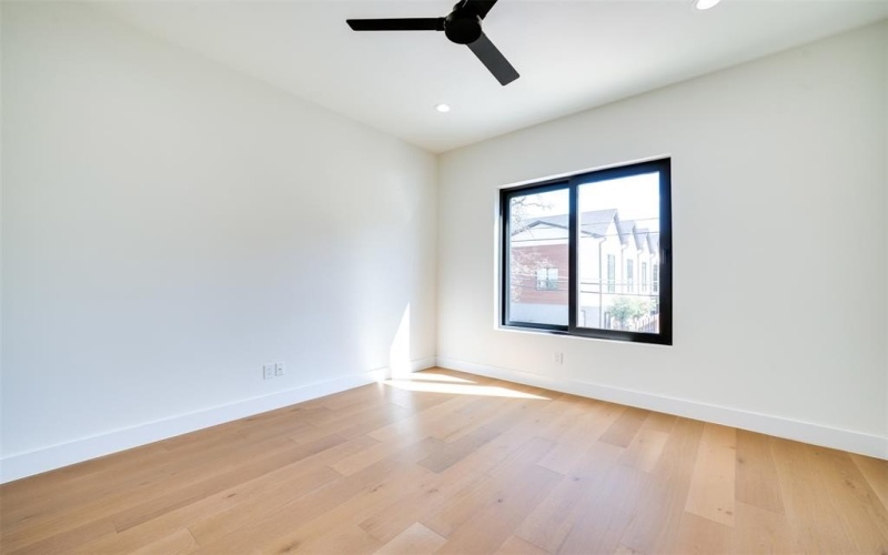 3825 Munger Avenue, Dallas, TX 75206, 3 Habitaciones Habitaciones , ,3 BañosBaños,Residential,En Venta,3825 Munger Avenue,20967878