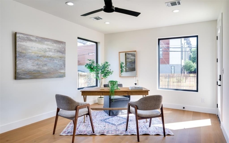3825 Munger Avenue, Dallas, TX 75206, 3 Habitaciones Habitaciones , ,3 BañosBaños,Residential,En Venta,3825 Munger Avenue,20967878