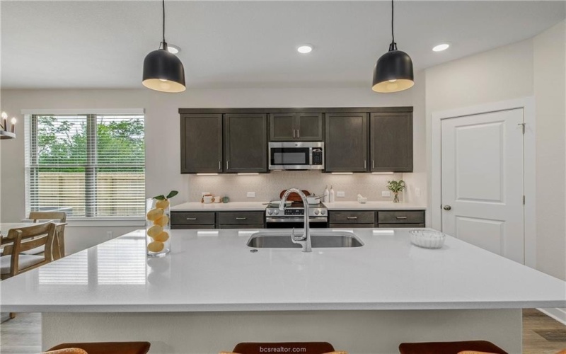 2778 Messenger Way, Bryan, TX 77803, 3 Habitaciones Habitaciones , ,2 BañosBaños,Residential,En Venta,2778 Messenger Way,25005596