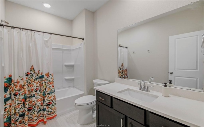 2778 Messenger Way, Bryan, TX 77803, 3 Habitaciones Habitaciones , ,2 BañosBaños,Residential,En Venta,2778 Messenger Way,25005596