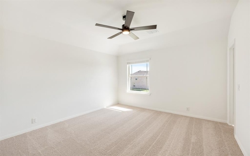 1129 Dove Haven Drive, Justin, TX 76247, 4 Bedrooms Bedrooms, ,3 BathroomsBathrooms,Residential,For Sale,1129 Dove Haven Drive,0,20968307