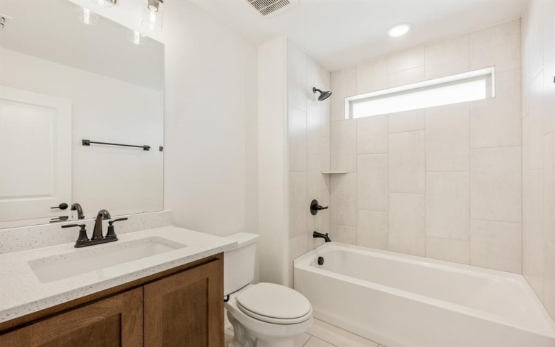 1129 Dove Haven Drive, Justin, TX 76247, 4 Bedrooms Bedrooms, ,3 BathroomsBathrooms,Residential,For Sale,1129 Dove Haven Drive,0,20968307