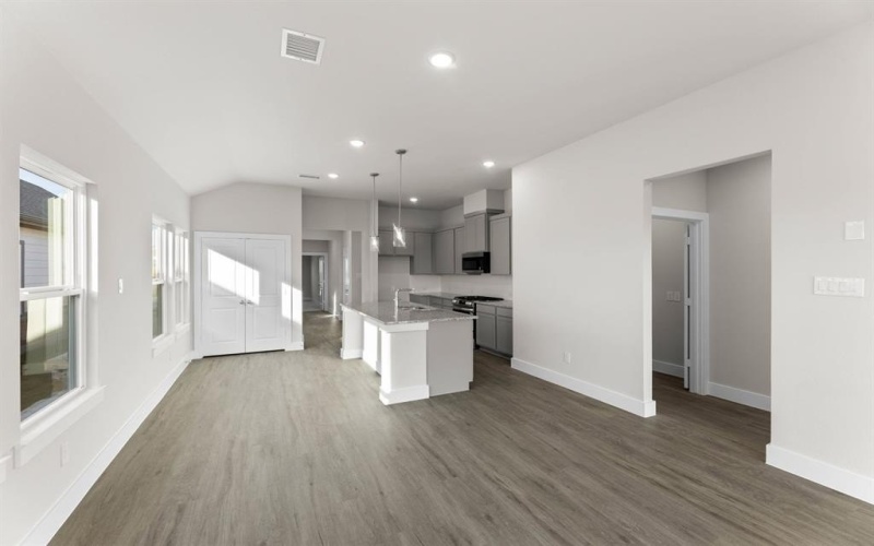 7317 Autumn Hill Drive, Denton, TX 76249, 3 Habitaciones Habitaciones , ,3 BañosBaños,Residential,En Venta,7317 Autumn Hill Drive,0,20968363