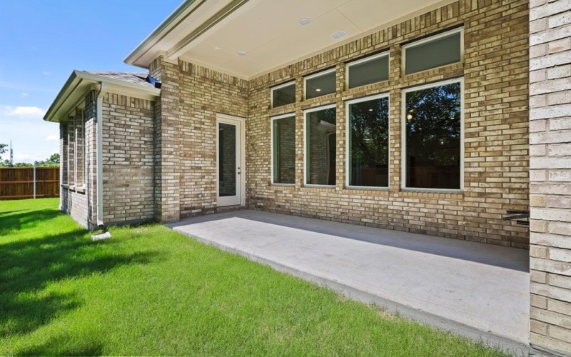 6306 Marlbourough Court, Garland, TX 75043, 4 Bedrooms Bedrooms, ,3 BathroomsBathrooms,Residential,For Sale,6306 Marlbourough Court,20968421