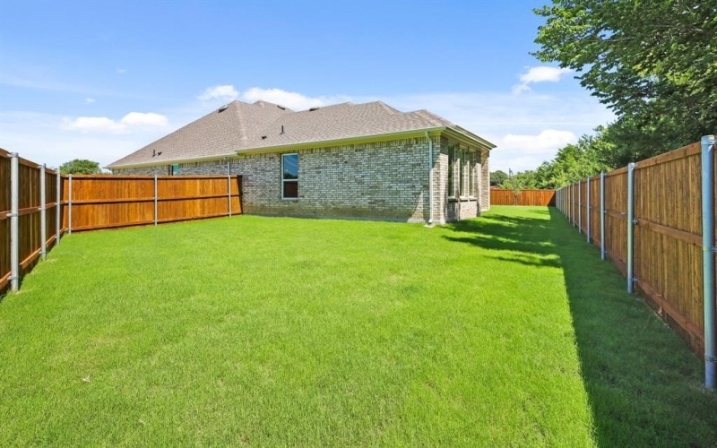 6306 Marlbourough Court, Garland, TX 75043, 4 Bedrooms Bedrooms, ,3 BathroomsBathrooms,Residential,For Sale,6306 Marlbourough Court,20968421