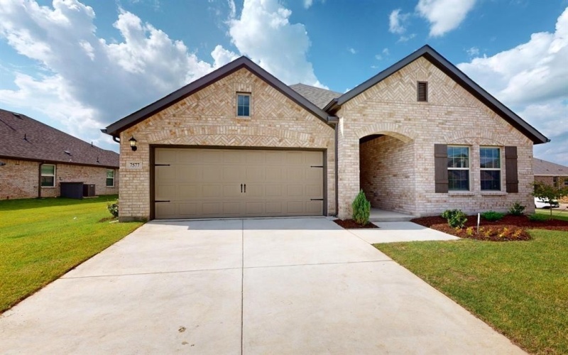 7577 Wild Mint Trail, Grand Prairie, TX 76084, 4 Habitaciones Habitaciones , ,2 BañosBaños,Residential,En Venta,7577 Wild Mint Trail,20968430