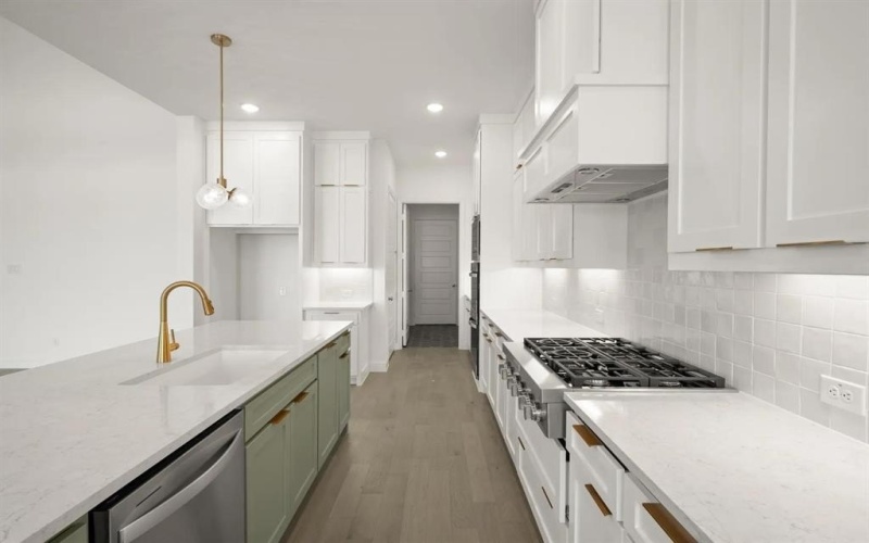 1608 Rolling Oaks Drive, Fort Worth, TX 76008, 5 Habitaciones Habitaciones , ,6 BañosBaños,Residential,En Venta,1608 Rolling Oaks Drive,0,20968476