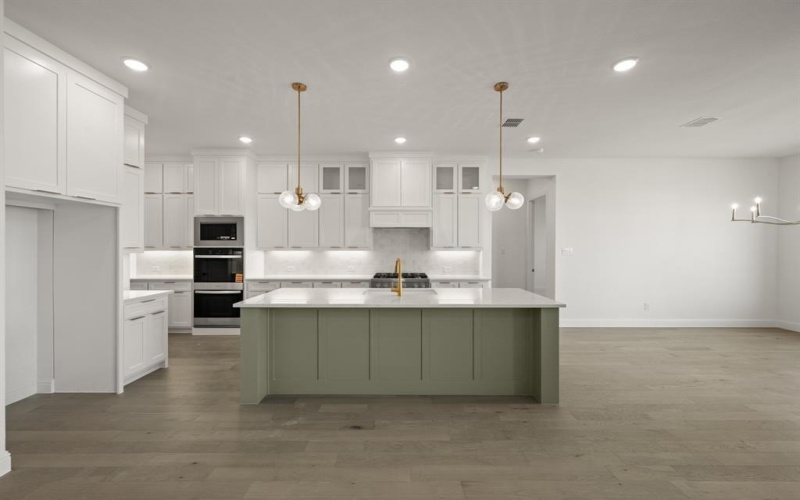 1608 Rolling Oaks Drive, Fort Worth, TX 76008, 5 Habitaciones Habitaciones , ,6 BañosBaños,Residential,En Venta,1608 Rolling Oaks Drive,0,20968476