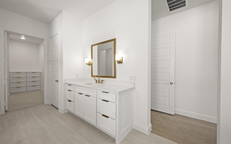 1608 Rolling Oaks Drive, Fort Worth, TX 76008, 5 Habitaciones Habitaciones , ,6 BañosBaños,Residential,En Venta,1608 Rolling Oaks Drive,0,20968476