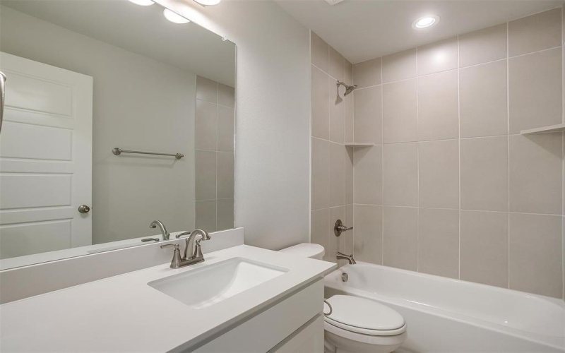 6811 Robert Reed Drive, Arlington, TX 76001, 3 Habitaciones Habitaciones , ,2 BañosBaños,Residential,En Venta,6811 Robert Reed Drive,0,20968586