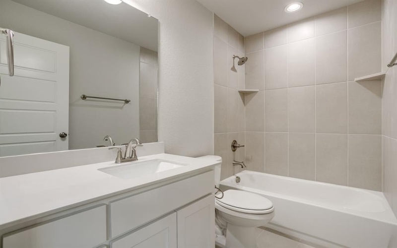 6811 Robert Reed Drive, Arlington, TX 76001, 3 Bedrooms Bedrooms, ,2 BathroomsBathrooms,Residential,For Sale,6811 Robert Reed Drive,0,20968586