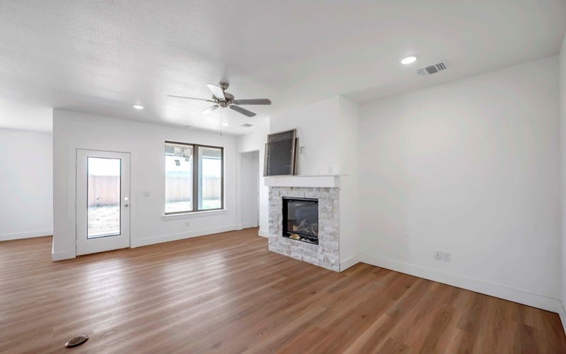 1332 Loess St, Midland, TX 79705, 3 Bedrooms Bedrooms, ,2 BathroomsBathrooms,Residential,For Sale,1332 Loess St,0,160906