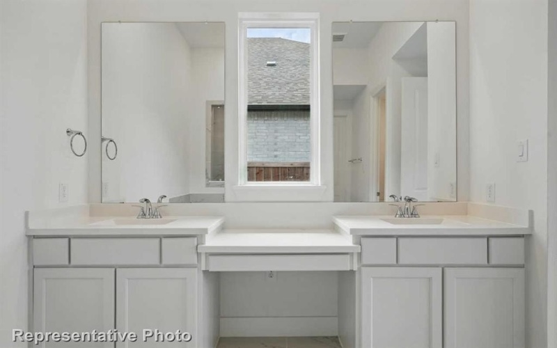16200 Daucus Drive, Fort Worth, TX 76247, 4 Habitaciones Habitaciones , ,3 BañosBaños,Residential,En Venta,16200 Daucus Drive,20968124