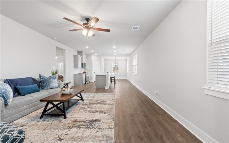 913 Fork Court, College Station, TX 77845, 4 Bedrooms Bedrooms, ,2 BathroomsBathrooms,Residential,For Sale,913 Fork Court,25006870