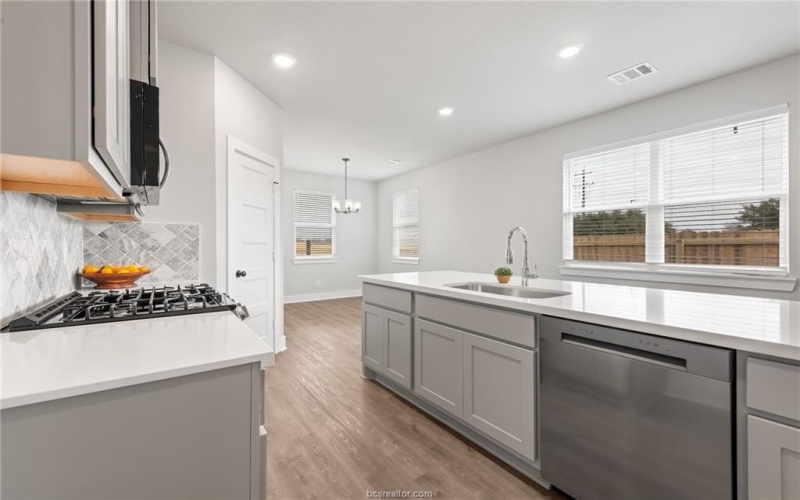 913 Fork Court, College Station, TX 77845, 4 Bedrooms Bedrooms, ,2 BathroomsBathrooms,Residential,For Sale,913 Fork Court,25006870