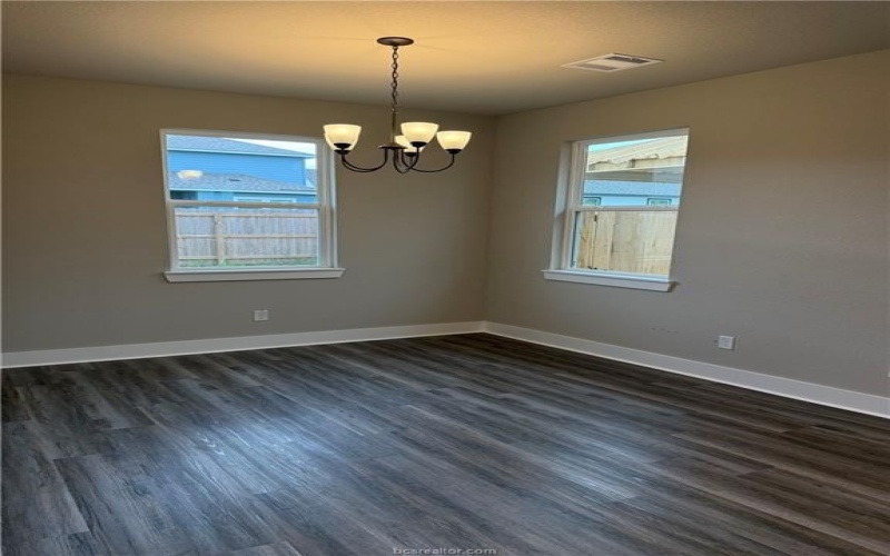 913 Fork Court, College Station, TX 77845, 4 Bedrooms Bedrooms, ,2 BathroomsBathrooms,Residential,For Sale,913 Fork Court,25006870