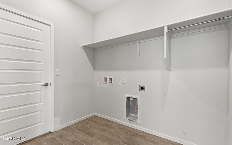 724 Paseo De La Reina Street, Horizon City, TX 79928, 3 Bedrooms Bedrooms, ,2 BathroomsBathrooms,Residential,For Sale,724 Paseo De La Reina Street,0,924526