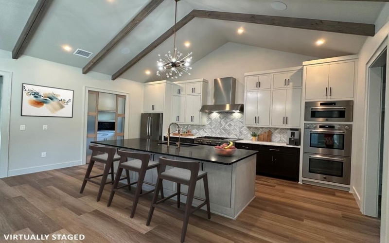 1603 Paseo De Vaca St, San Angelo, TX 76901, 4 Habitaciones Habitaciones , ,3 BañosBaños,Residential,En Venta,1603 Paseo De Vaca St,127851