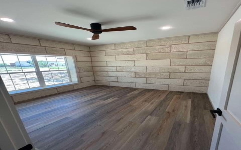 1256 Stone Ledge Lane, San Angelo, TX 76904, 4 Bedrooms Bedrooms, ,2 BathroomsBathrooms,Residential,For Sale,1256 Stone Ledge Lane,0,127852