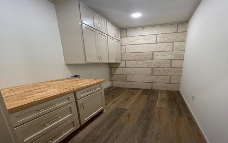1256 Stone Ledge Lane, San Angelo, TX 76904, 4 Bedrooms Bedrooms, ,2 BathroomsBathrooms,Residential,For Sale,1256 Stone Ledge Lane,0,127852
