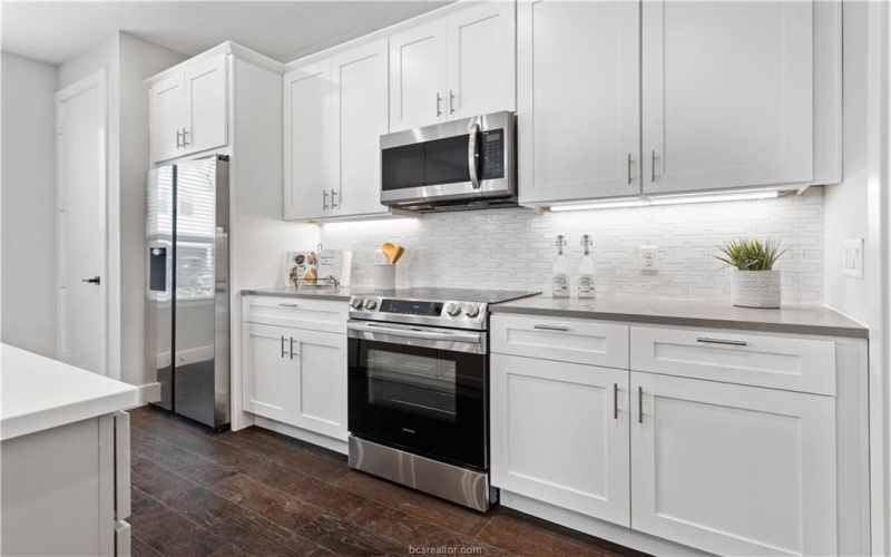 3007 Hibiscus Place #803, College Station, TX 77840, 4 Bedrooms Bedrooms, ,5 BathroomsBathrooms,Residential,For Sale,3007 Hibiscus Place,25002568