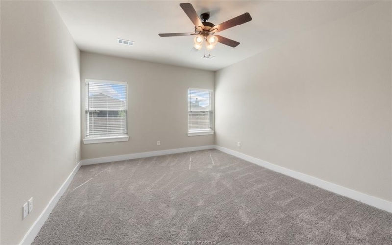 915 Fork, College Station, TX 77845, 3 Habitaciones Habitaciones , ,2 BañosBaños,Residential,En Venta,915 Fork,0,25006911