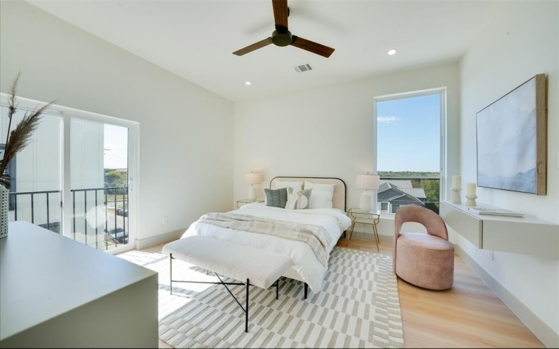512 N Lancaster Street, Dallas, TX 75203, 3 Habitaciones Habitaciones , ,3 BañosBaños,Residential,En Venta,512 N Lancaster Street,20968744