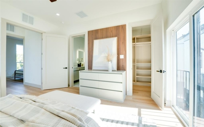 512 N Lancaster Street, Dallas, TX 75203, 3 Habitaciones Habitaciones , ,3 BañosBaños,Residential,En Venta,512 N Lancaster Street,20968744