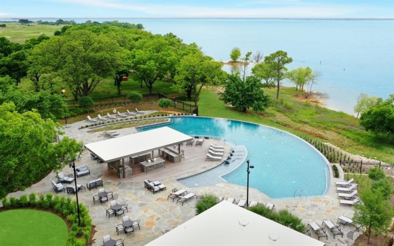 8605 Livingston Drive, The Colony, TX 75056, 5 Bedrooms Bedrooms, ,6 BathroomsBathrooms,Residential,For Sale,8605 Livingston Drive,20968853