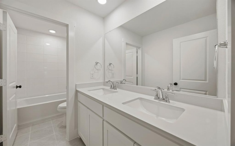 308 Chestnut Street, Celina, TX 75009, 3 Bedrooms Bedrooms, ,2 BathroomsBathrooms,Residential,For Sale,308 Chestnut Street,20969018