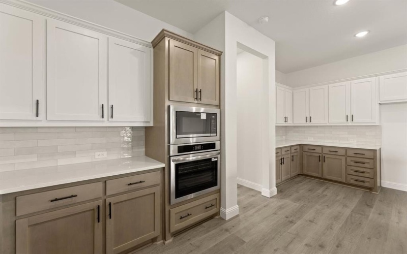 124 Evanston Court, New Fairview, TX 76078, 4 Bedrooms Bedrooms, ,3 BathroomsBathrooms,Residential,For Sale,124 Evanston Court,0,20969210