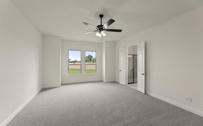 124 Evanston Court, New Fairview, TX 76078, 4 Bedrooms Bedrooms, ,3 BathroomsBathrooms,Residential,For Sale,124 Evanston Court,0,20969210