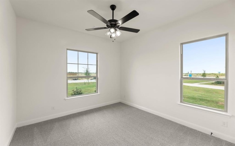 124 Evanston Court, New Fairview, TX 76078, 4 Bedrooms Bedrooms, ,3 BathroomsBathrooms,Residential,For Sale,124 Evanston Court,0,20969210
