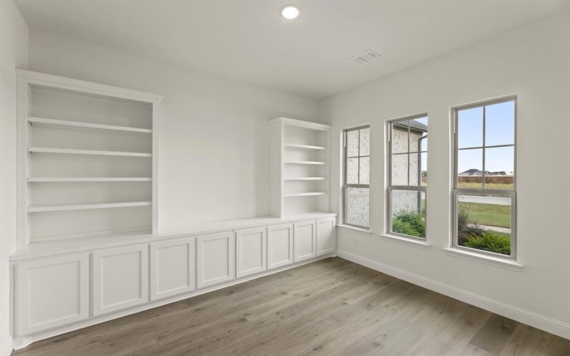 124 Evanston Court, New Fairview, TX 76078, 4 Bedrooms Bedrooms, ,3 BathroomsBathrooms,Residential,For Sale,124 Evanston Court,0,20969210