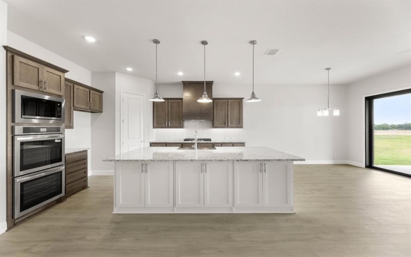132 Evanston Court, New Fairview, TX 76078, 4 Bedrooms Bedrooms, ,5 BathroomsBathrooms,Residential,For Sale,132 Evanston Court,0,20969293