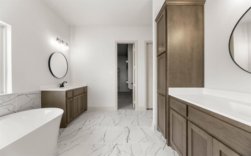 136 Evanston Court, New Fairview, TX 76078, 3 Habitaciones Habitaciones , ,2 BañosBaños,Residential,En Venta,136 Evanston Court,0,20969319
