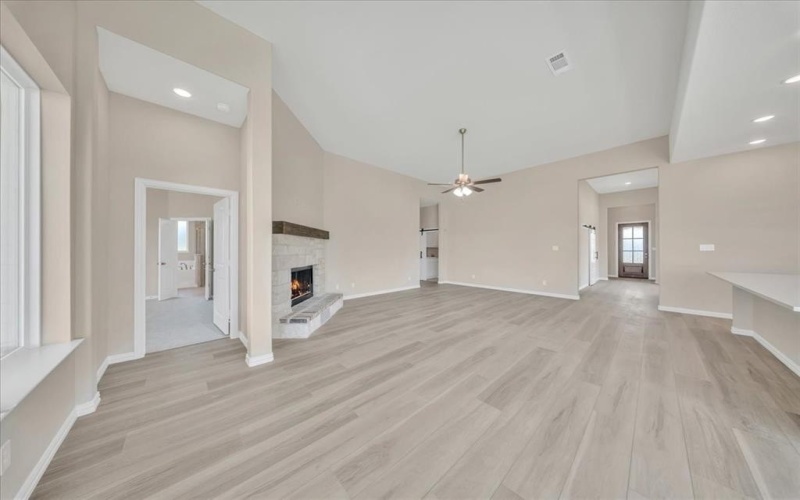 111 Clear Creek Lane, New Fairview, TX 76078, 4 Habitaciones Habitaciones , ,3 BañosBaños,Residential,En Venta,111 Clear Creek Lane,20969329