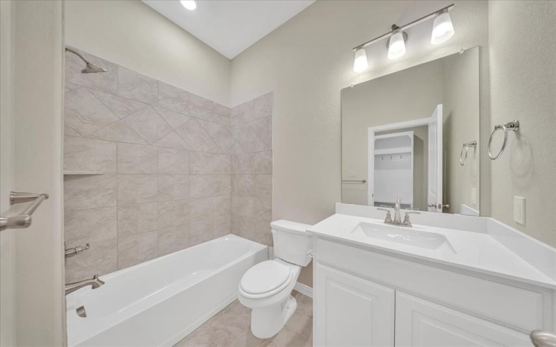 111 Clear Creek Lane, New Fairview, TX 76078, 4 Habitaciones Habitaciones , ,3 BañosBaños,Residential,En Venta,111 Clear Creek Lane,20969329