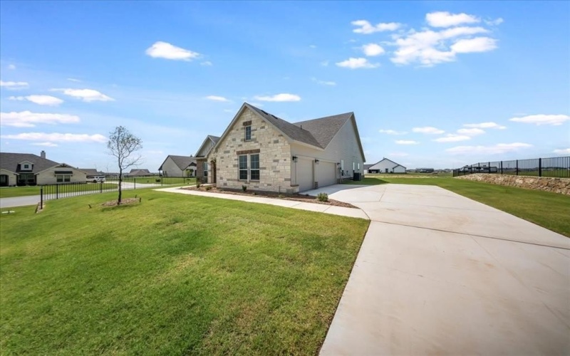 111 Clear Creek Lane, New Fairview, TX 76078, 4 Habitaciones Habitaciones , ,3 BañosBaños,Residential,En Venta,111 Clear Creek Lane,20969329