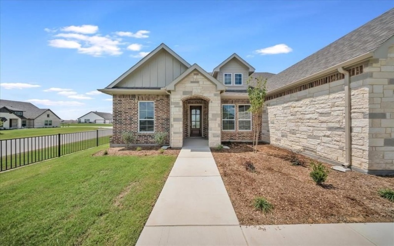 111 Clear Creek Lane, New Fairview, TX 76078, 4 Habitaciones Habitaciones , ,3 BañosBaños,Residential,En Venta,111 Clear Creek Lane,20969329