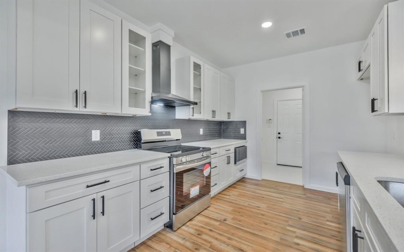 2617 Hillside Drive, Granbury, TX 76048, 3 Habitaciones Habitaciones , ,2 BañosBaños,Residential,En Venta,2617 Hillside Drive,20969411