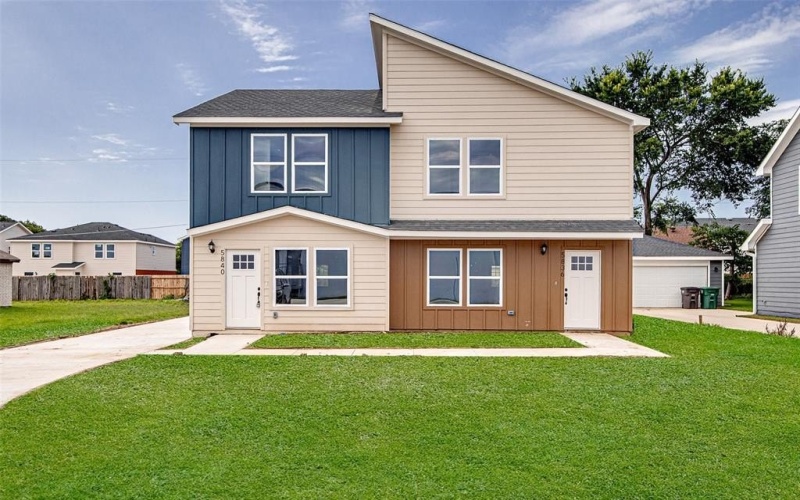 5840 Eastland Street, Fort Worth, TX 76119, 2 Bedrooms Bedrooms, ,2 BathroomsBathrooms,Residential,For Sale,5840 Eastland Street,20969506